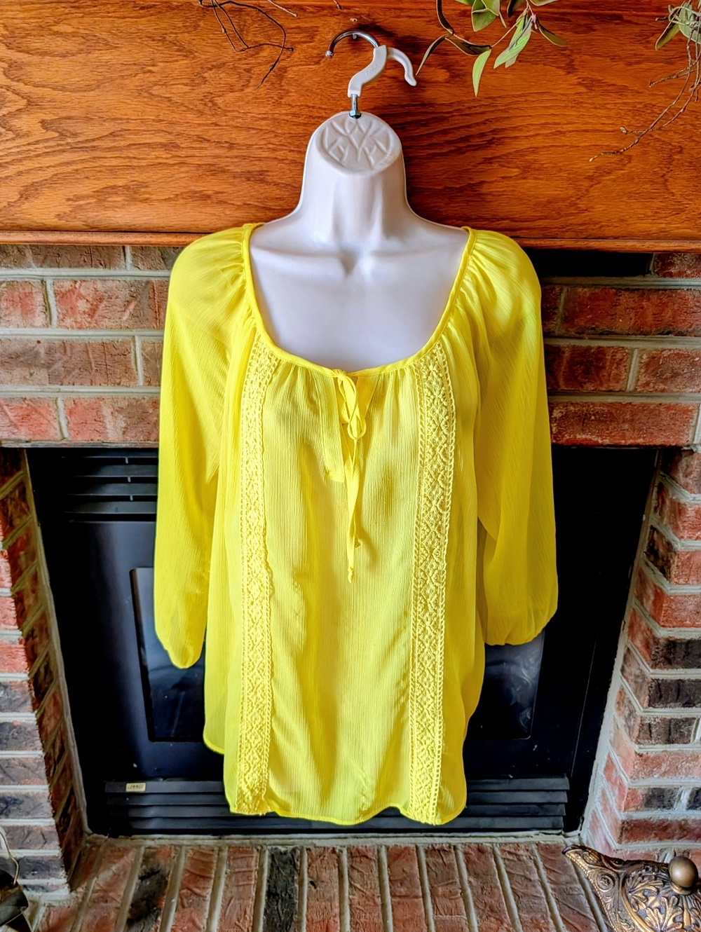 AB Studio Yellow Women's Peasant Blouse with Crochet Trim Size Large